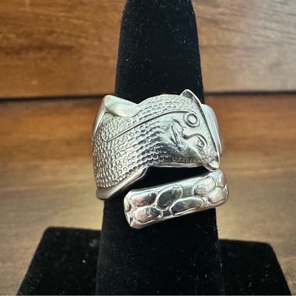 Mr. Peanut Spoon Ring - Picture 1 of 13